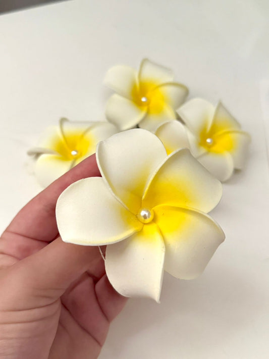 Egg Flower Hair Clip